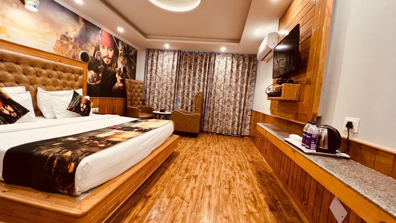Smuggler Resort By West Western Near To Mall Road & Hadimba Temple # Swimming Pool#Free Pick From Volvo Bus Stand Manāli Exteriér fotografie
